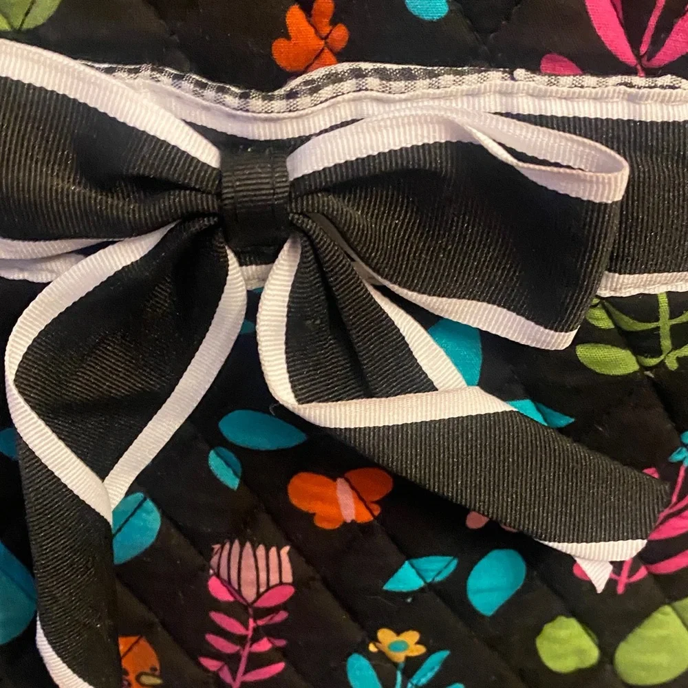 Charming Black Floral Crossbody Bag